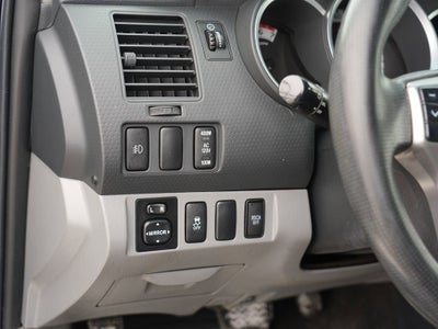 2013 Toyota Tacoma 4WD Double Cab LB V6 AT (Natl)