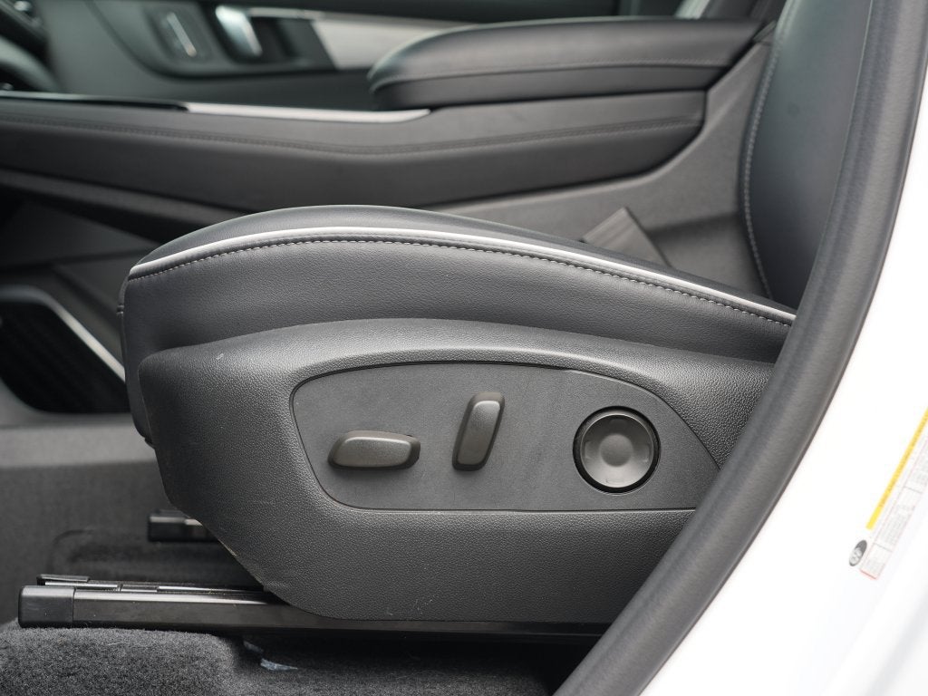 2026 Buick Enclave Preferred - Photo 16