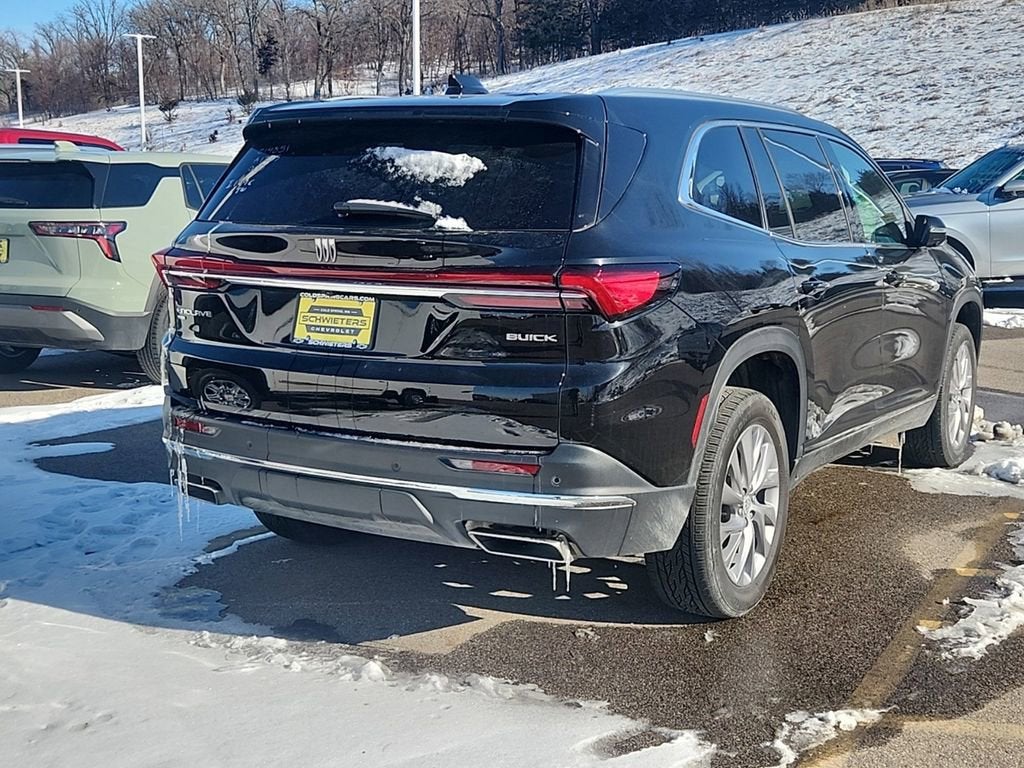 2025 Buick Enclave Preferred