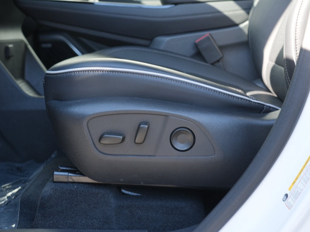 2026 Buick Enclave Sport Touring - Photo 16