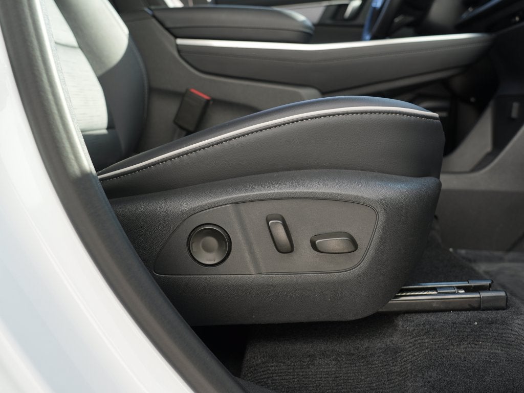 2026 Buick Enclave Sport Touring - Photo 32