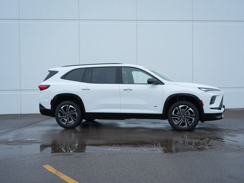 2025 Buick Enclave Sport Touring