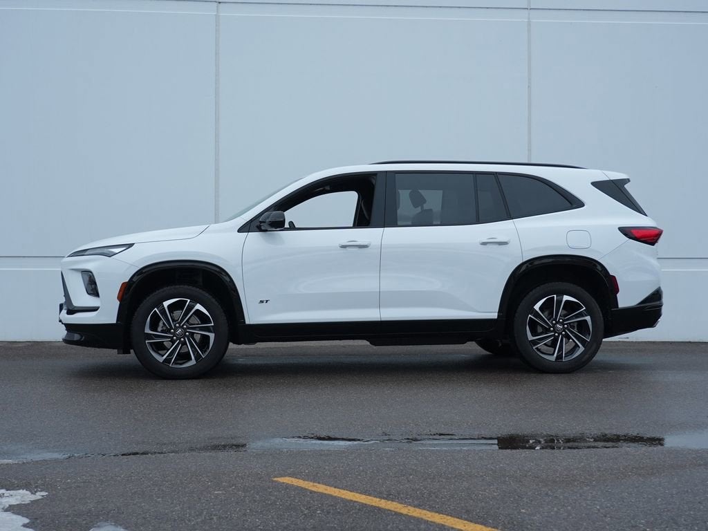 2025 Buick Enclave Sport Touring