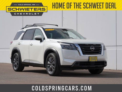 2023 Nissan Pathfinder SV