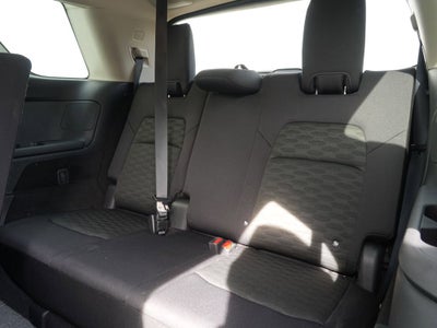 2023 Nissan Pathfinder SV