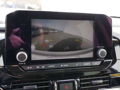 2023 Nissan Pathfinder SV