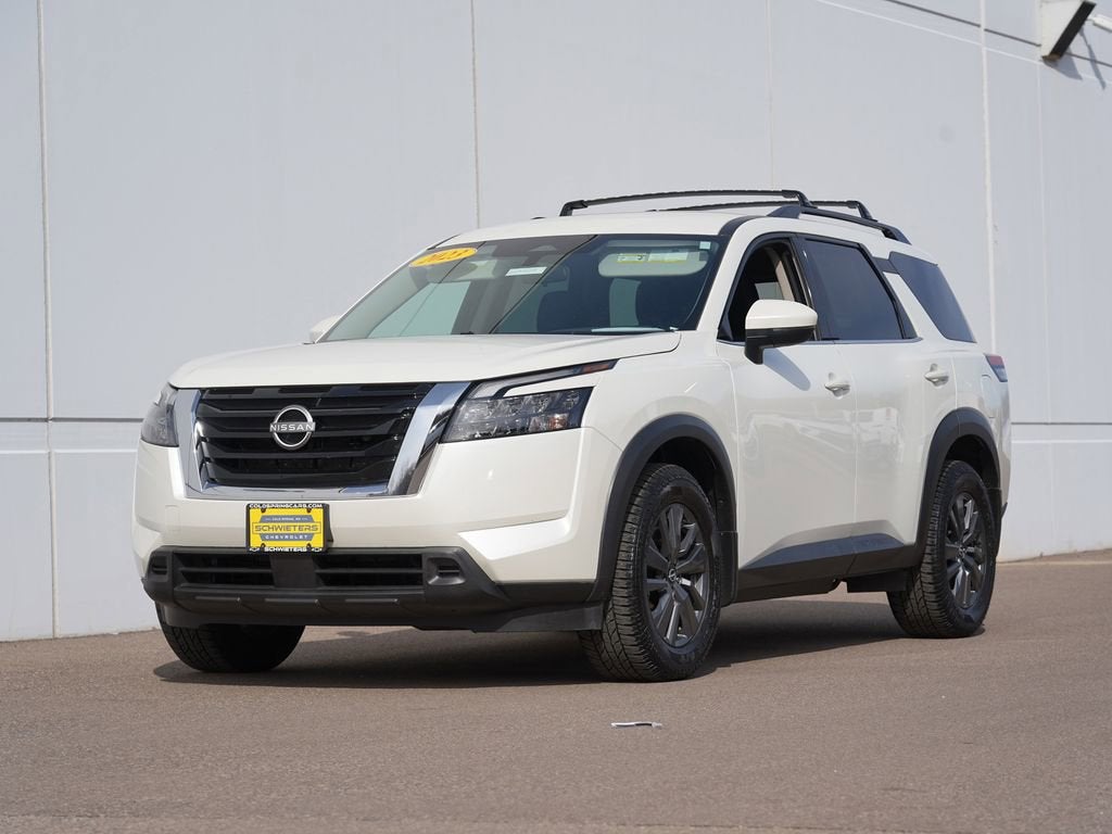 2023 Nissan Pathfinder SV