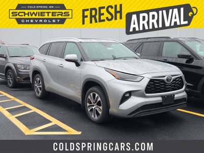 2023 Toyota Highlander XLE
