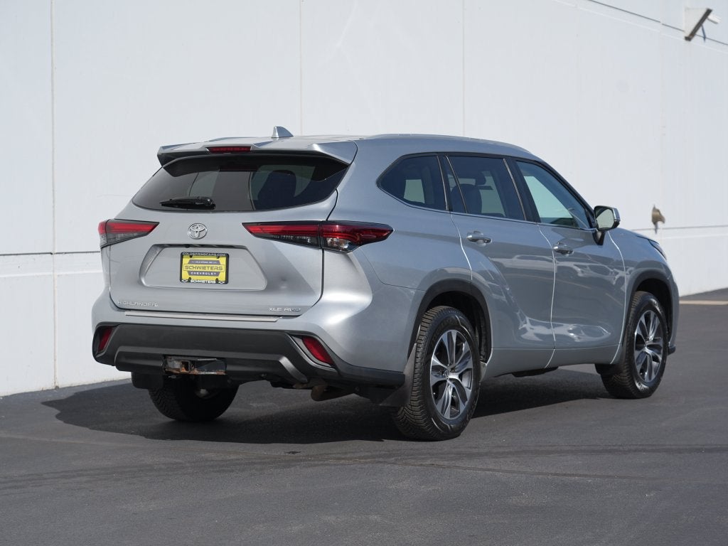 2023 Toyota Highlander XLE