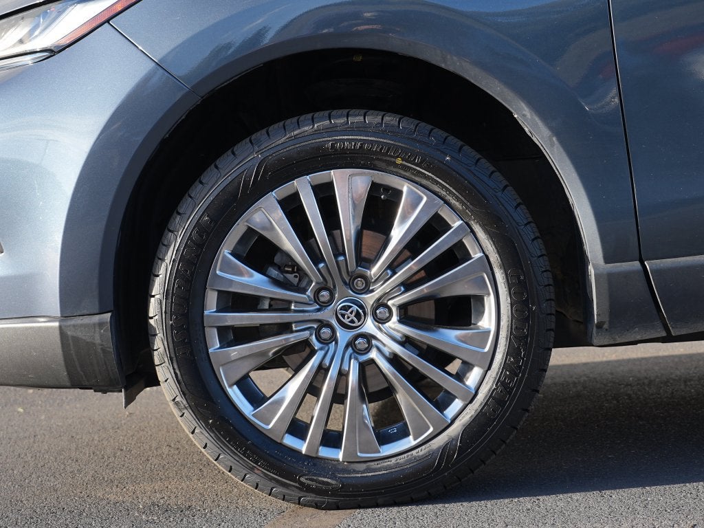 2024 Toyota Venza XLE