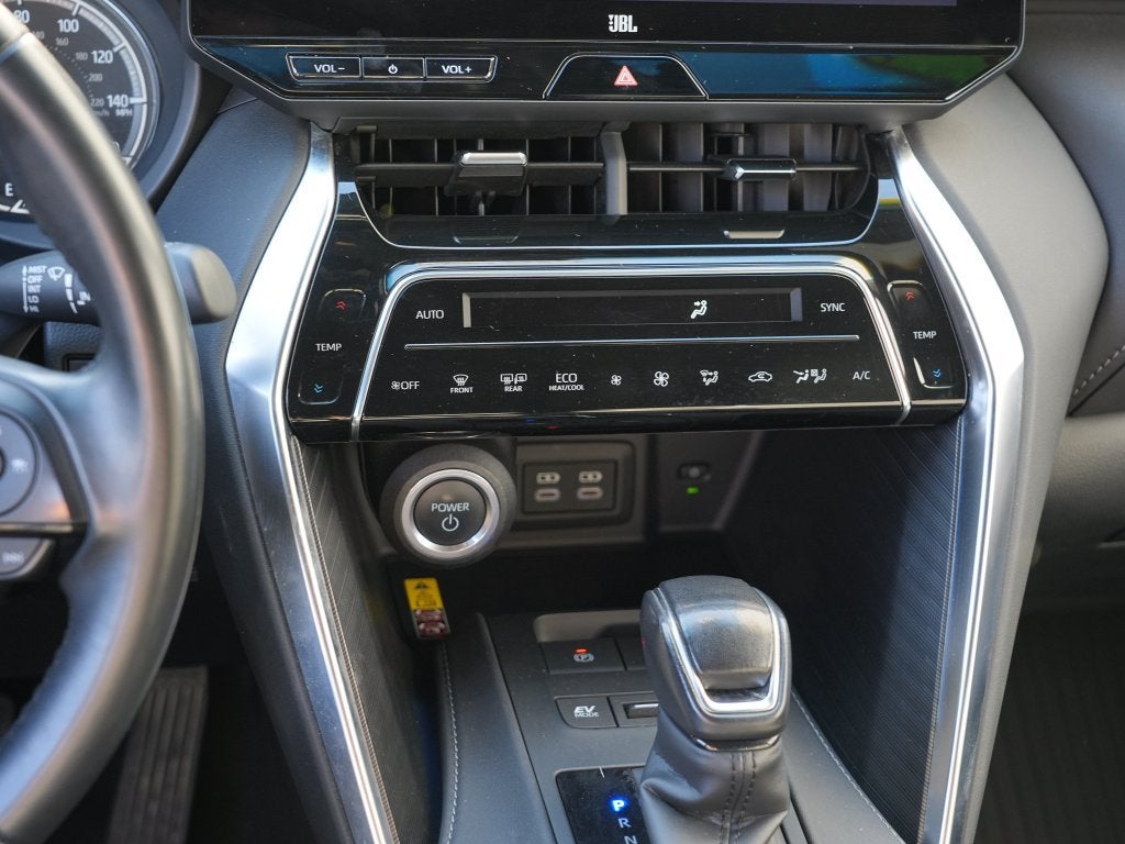 2024 Toyota Venza XLE