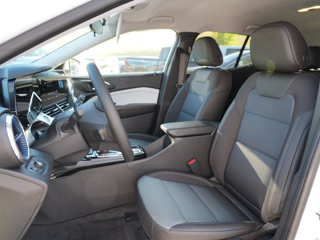 2026 Chevrolet Trax LT - Photo 7