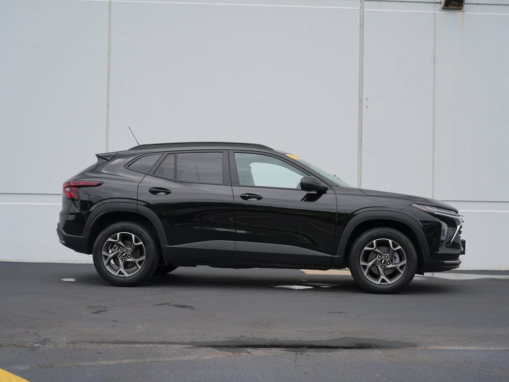 Used 2025 Chevrolet Trax LT with VIN KL77LHEP6SC241196 for sale in Cold Spring, Minnesota