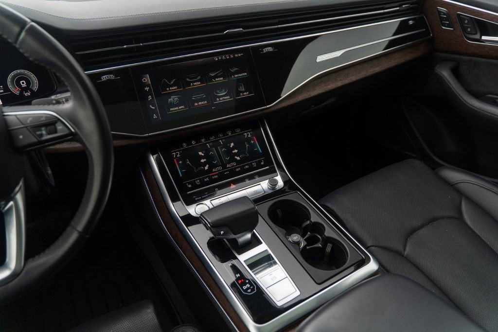 2019 Audi Q8 Prestige