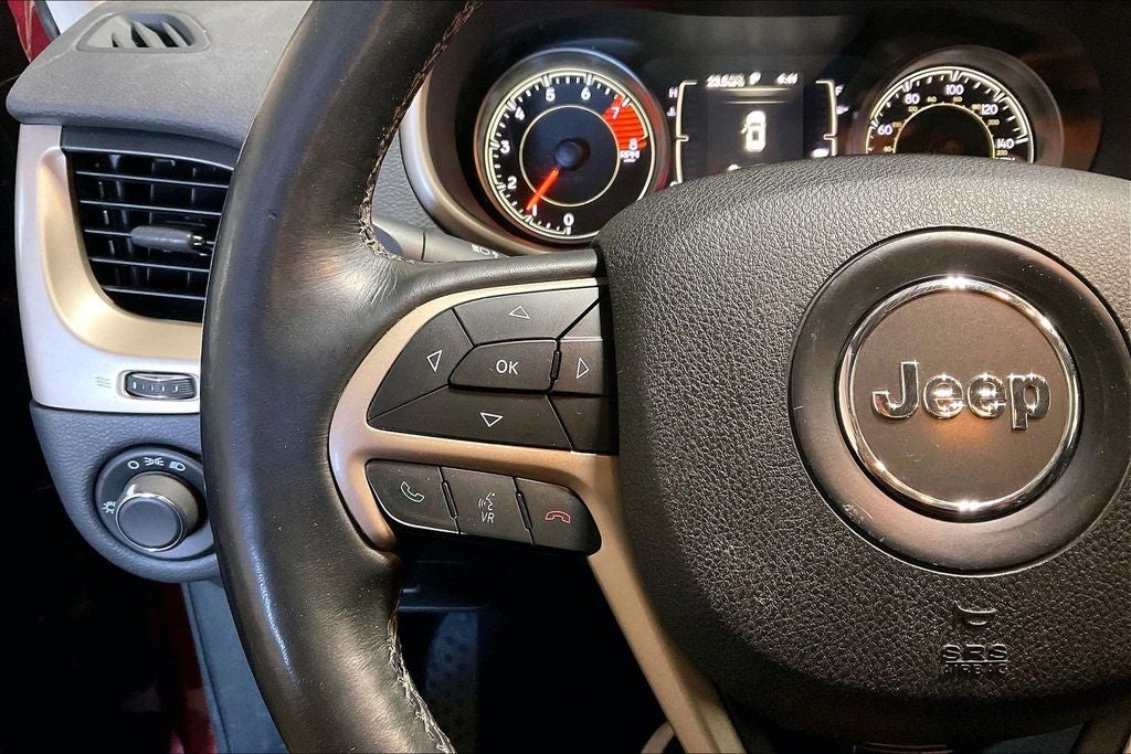 2016 Jeep Cherokee Sport