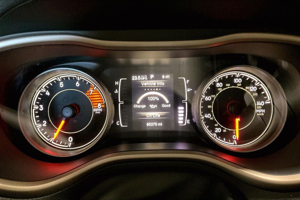 2016 Jeep Cherokee Sport