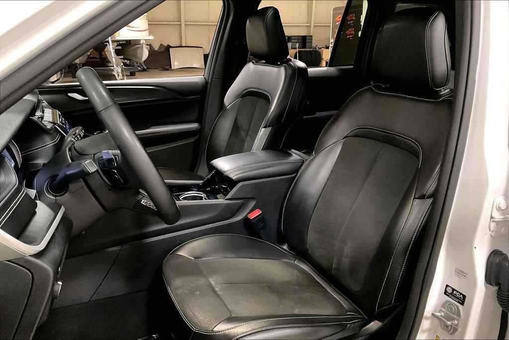 2023 Jeep Grand Cherokee Altitude X