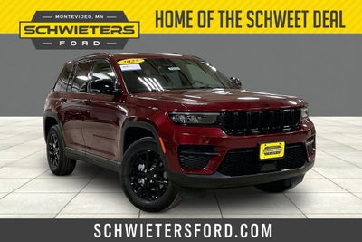 2025 Jeep Grand Cherokee Altitude
