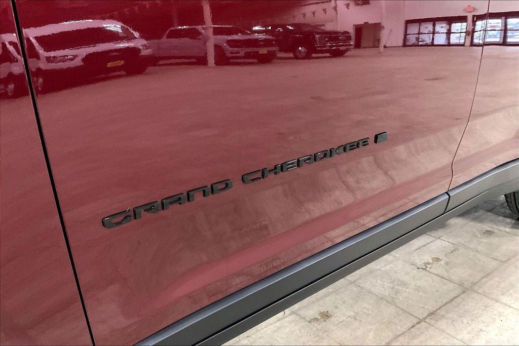 2025 Jeep Grand Cherokee Altitude