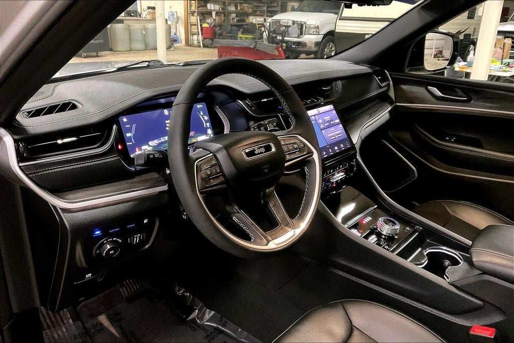 2025 Jeep Grand Cherokee 4xe