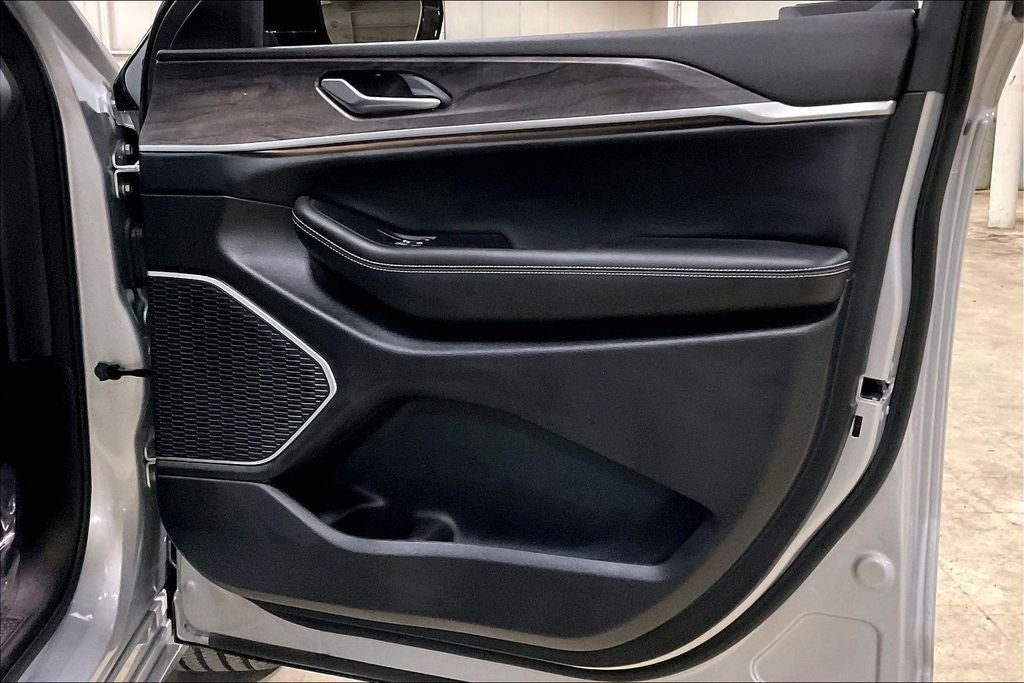 2025 Jeep Grand Cherokee 4xe