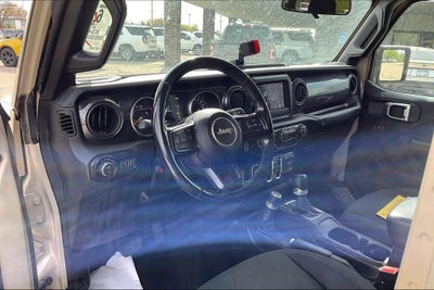 2020 Jeep Gladiator Altitude