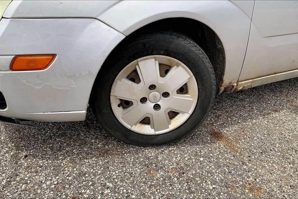 2006 Ford Focus ZX4 S