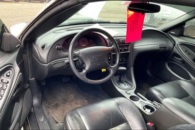 2002 Ford Mustang GT Deluxe