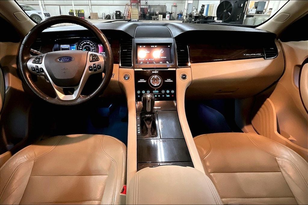2017 Ford Taurus Limited