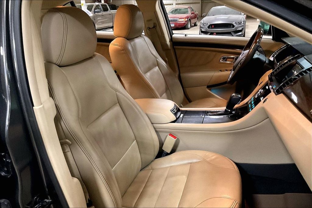 2017 Ford Taurus Limited