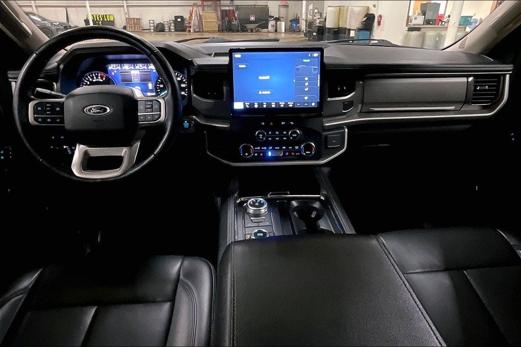 2024 Ford Expedition Max XLT
