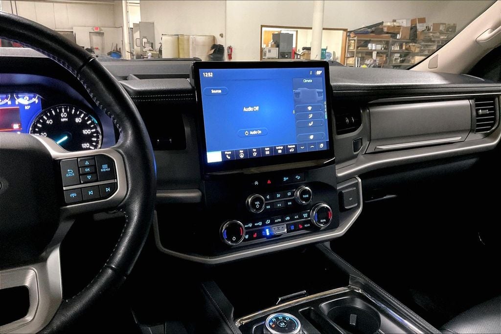 2024 Ford Expedition Max XLT