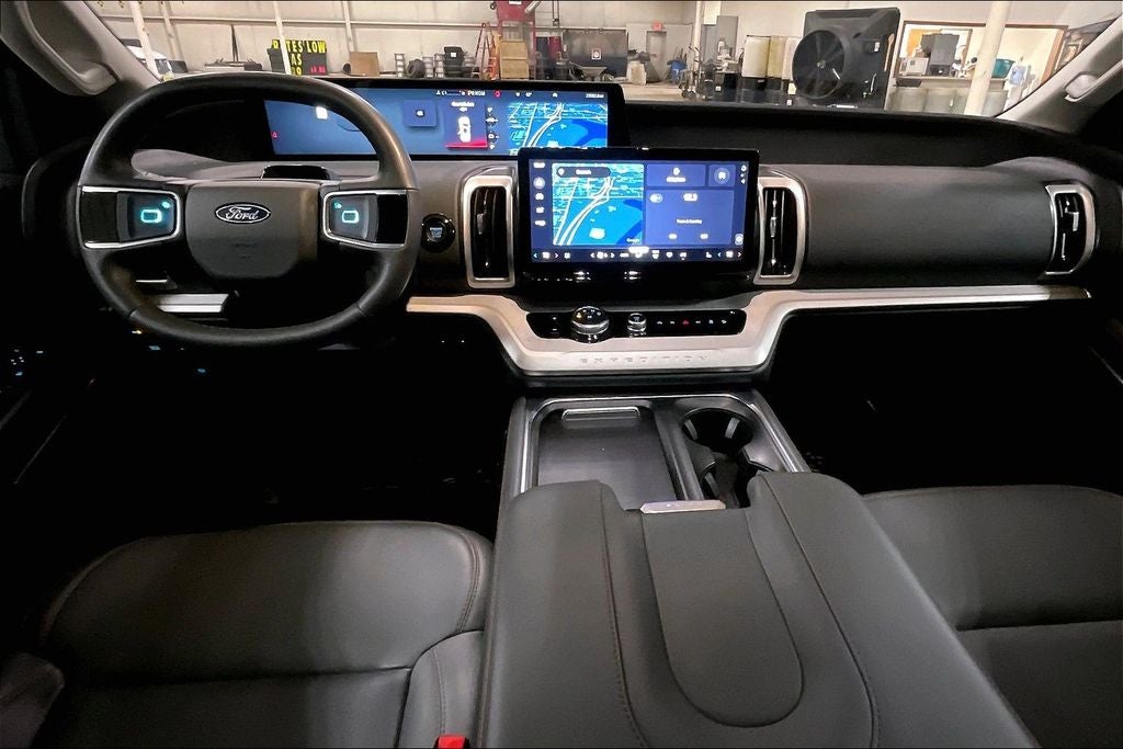 2025 Ford Expedition Max Active