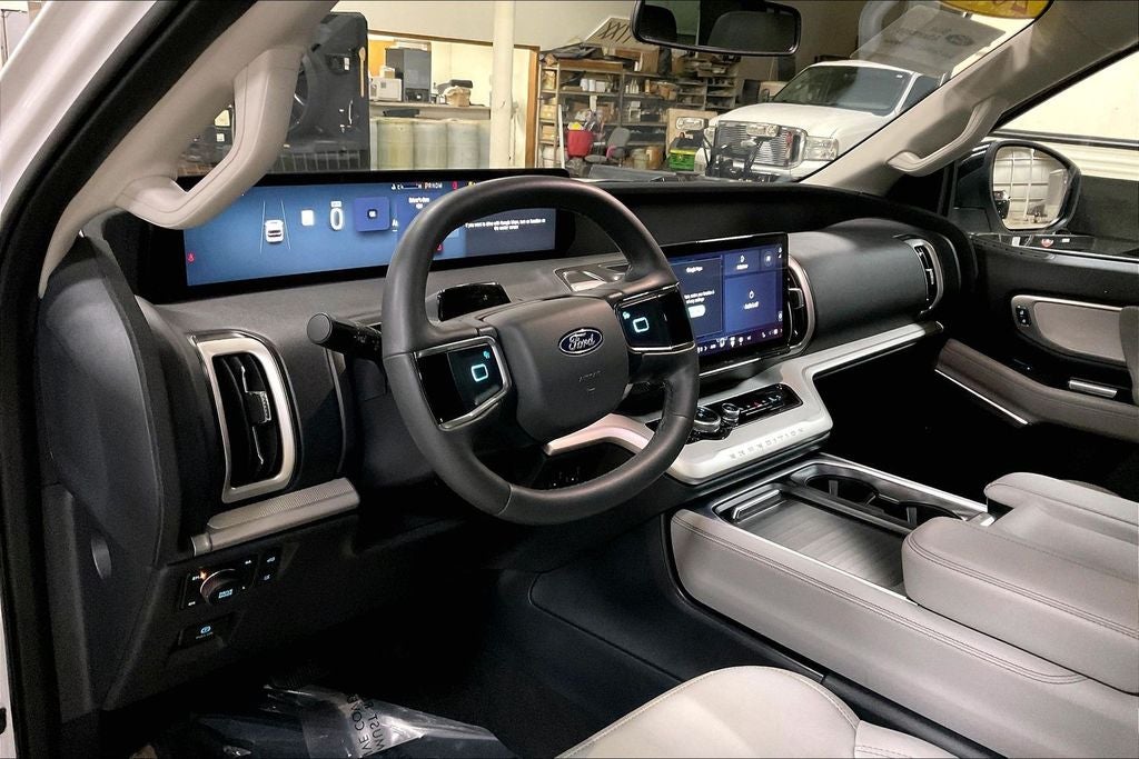 2025 Ford Expedition Max Active