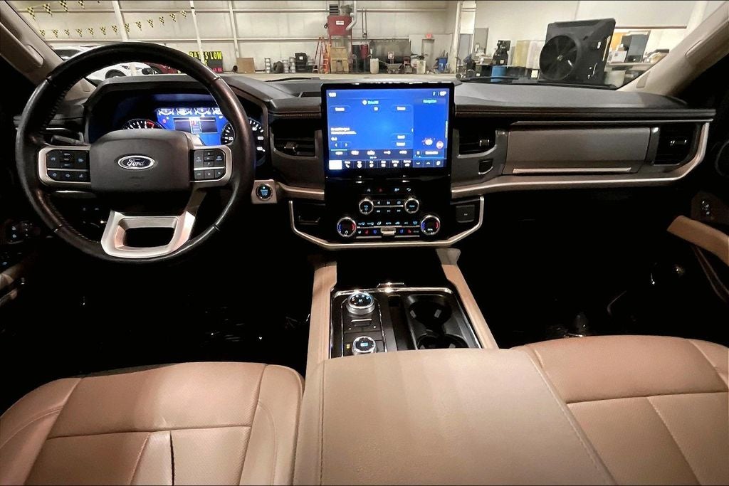 2024 Ford Expedition Max XLT