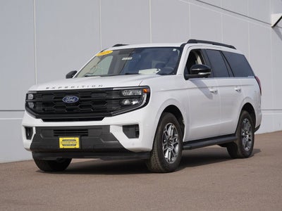 2025 Ford Expedition Active