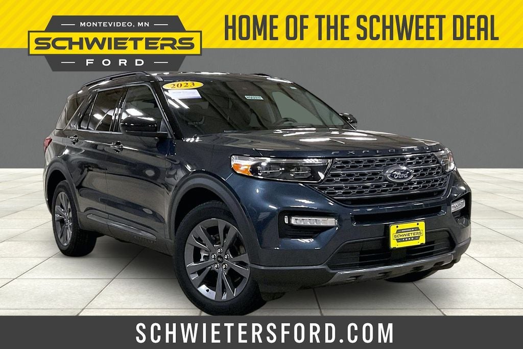 2023 Ford Explorer XLT