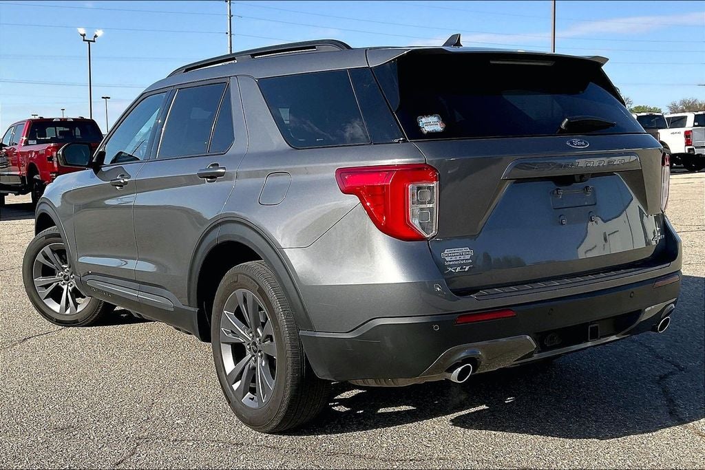 2023 Ford Explorer XLT