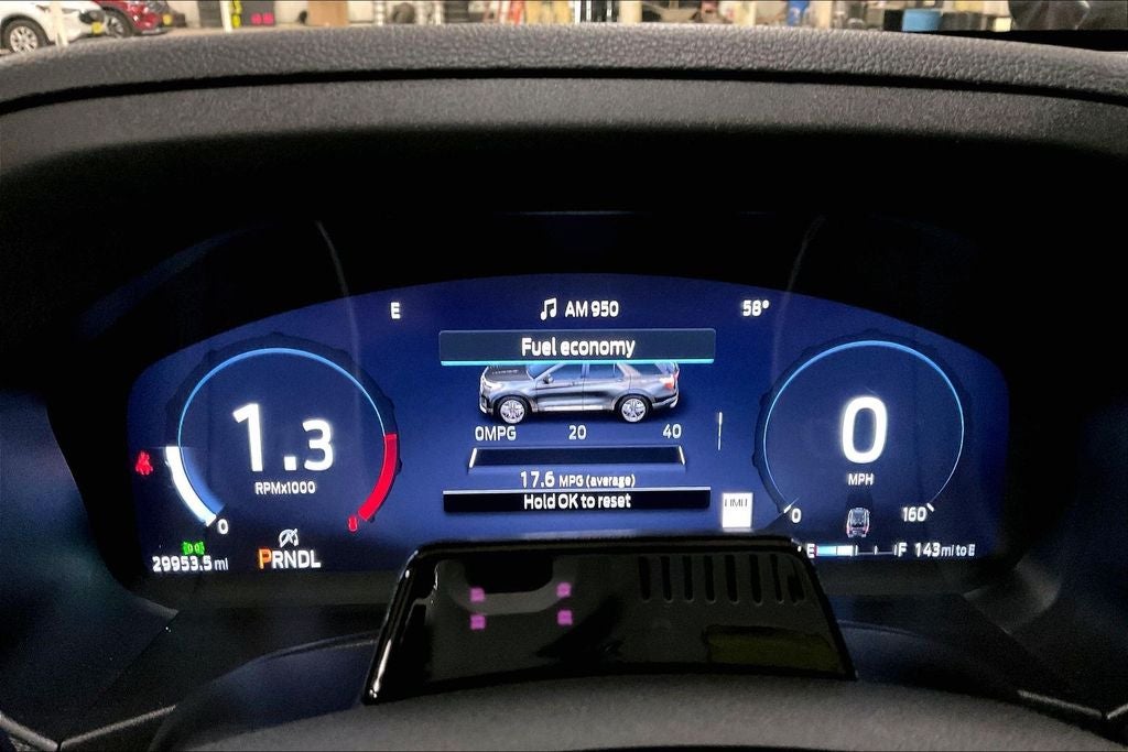 2025 Ford Explorer ST-Line