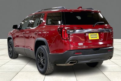 2023 GMC Acadia AT4