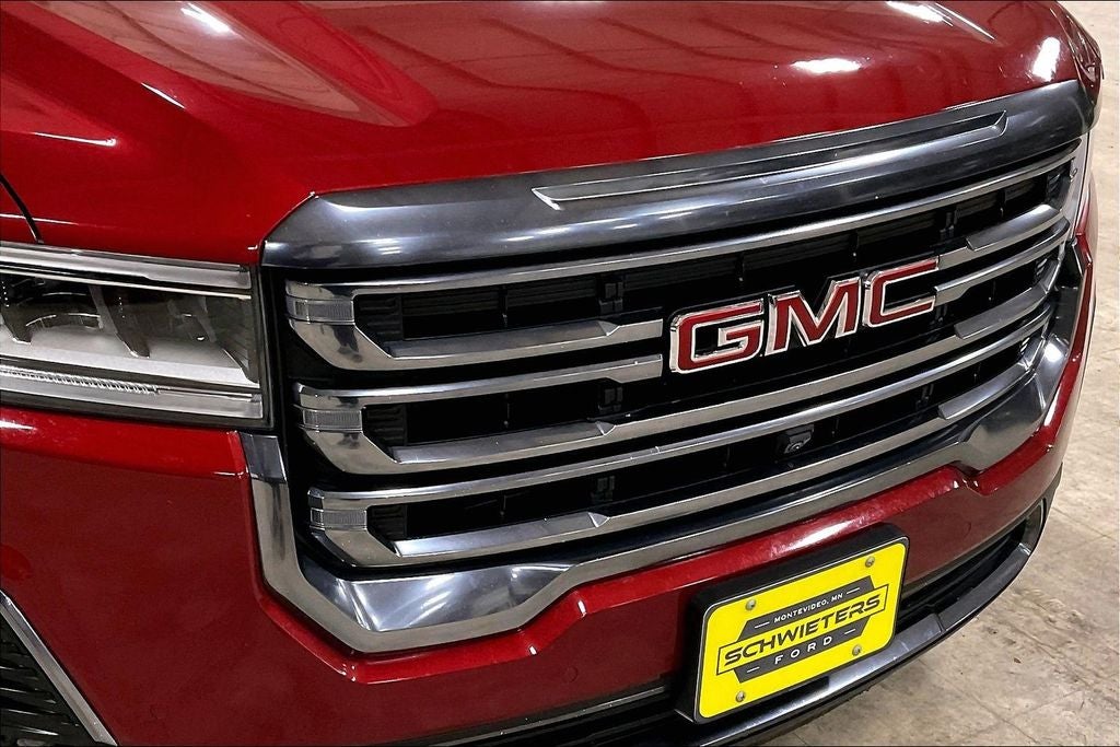 2023 GMC Acadia AT4