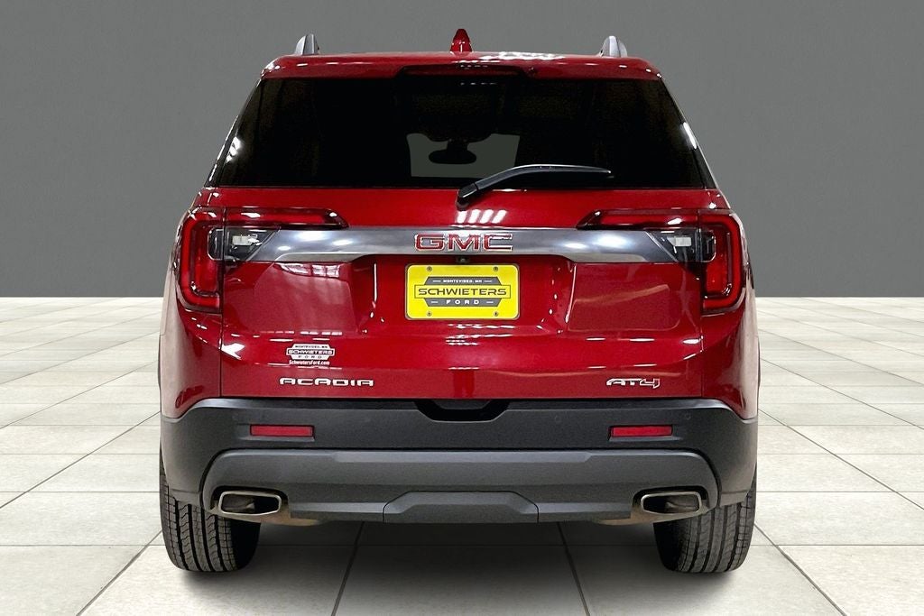 2023 GMC Acadia AT4