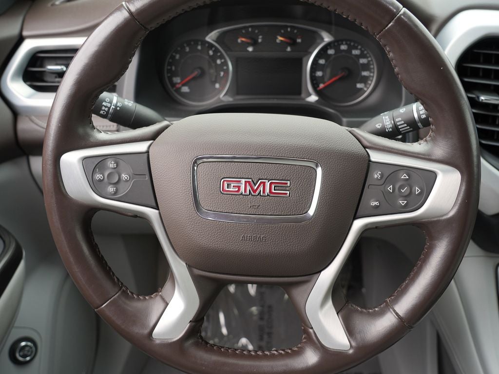2020 GMC Acadia SLT