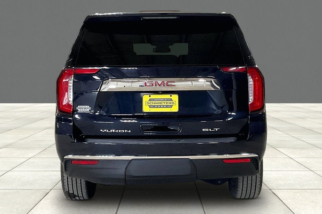 2023 GMC Yukon SLT