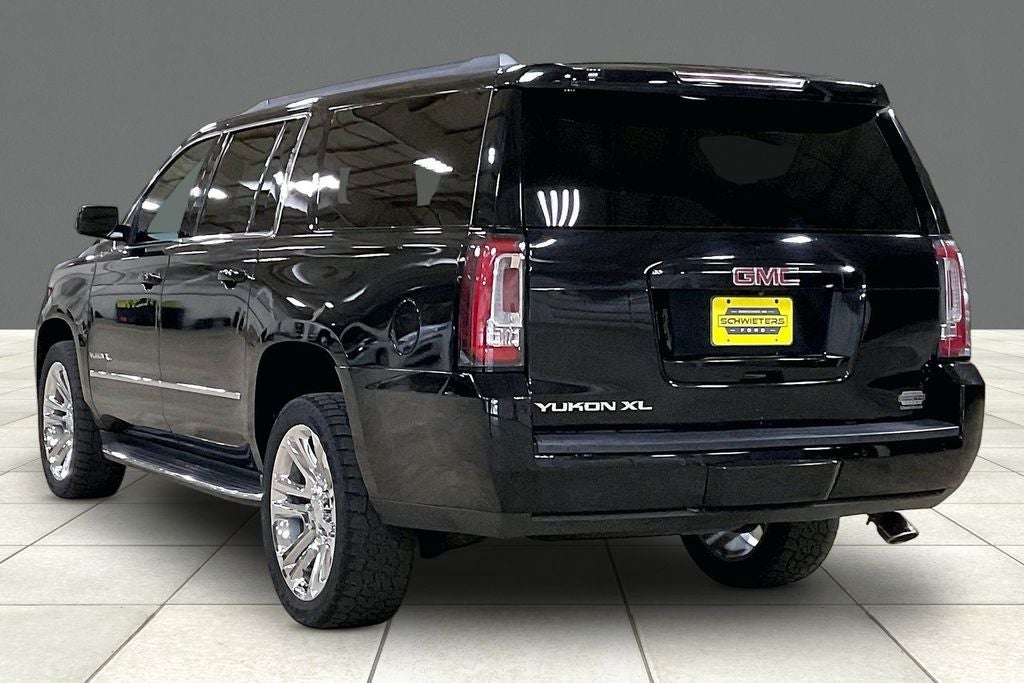 2017 GMC Yukon XL SLT