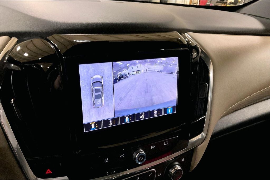 2023 Chevrolet Traverse Premier