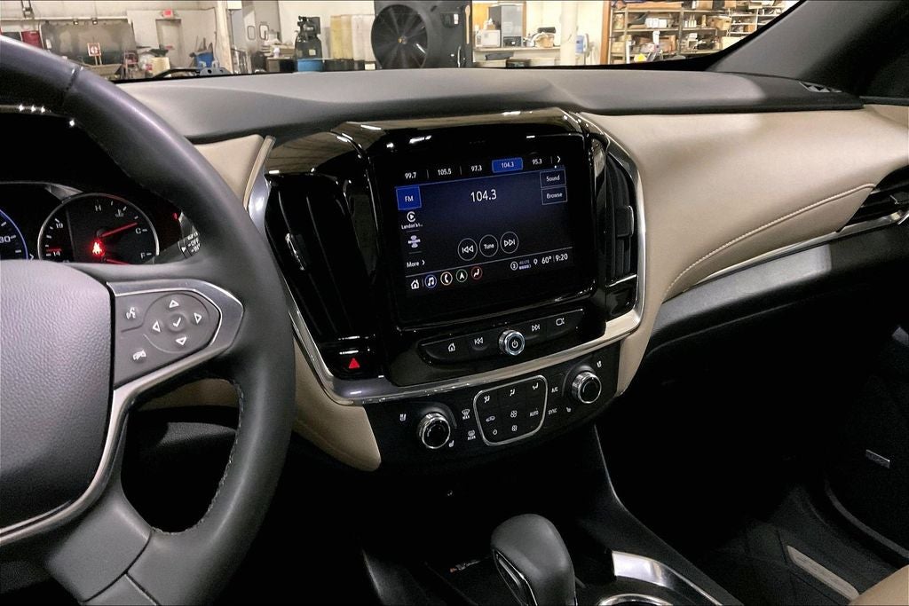 2023 Chevrolet Traverse Premier