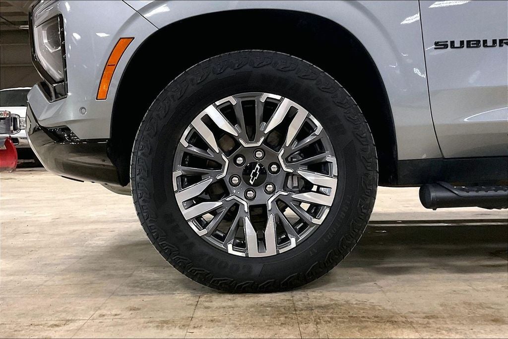 2025 Chevrolet Suburban Z71