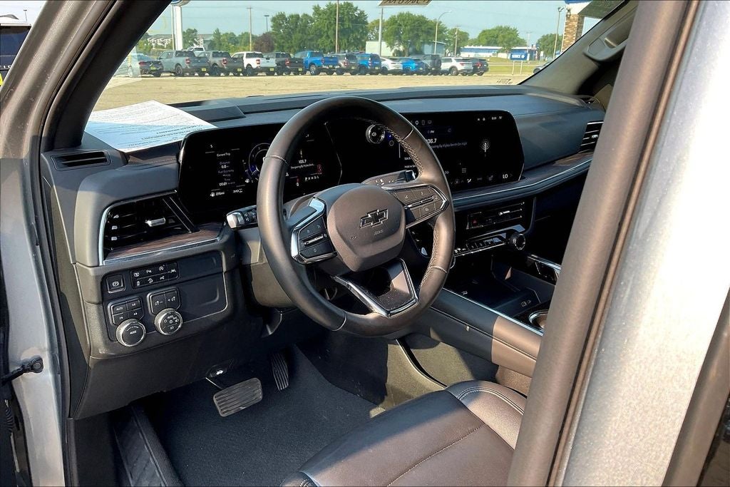 2025 Chevrolet Suburban Z71