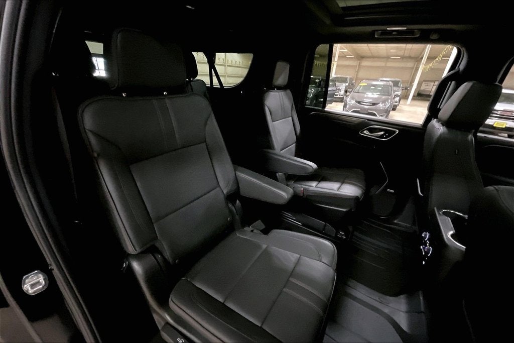 2024 Chevrolet Suburban RST